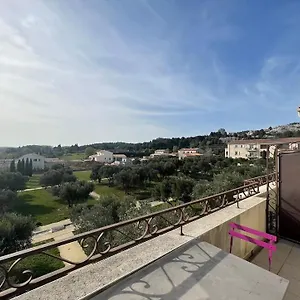 Vue Magnifique Paradou