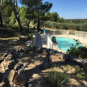 Les Mazets De La Reine Pédauque Paradou